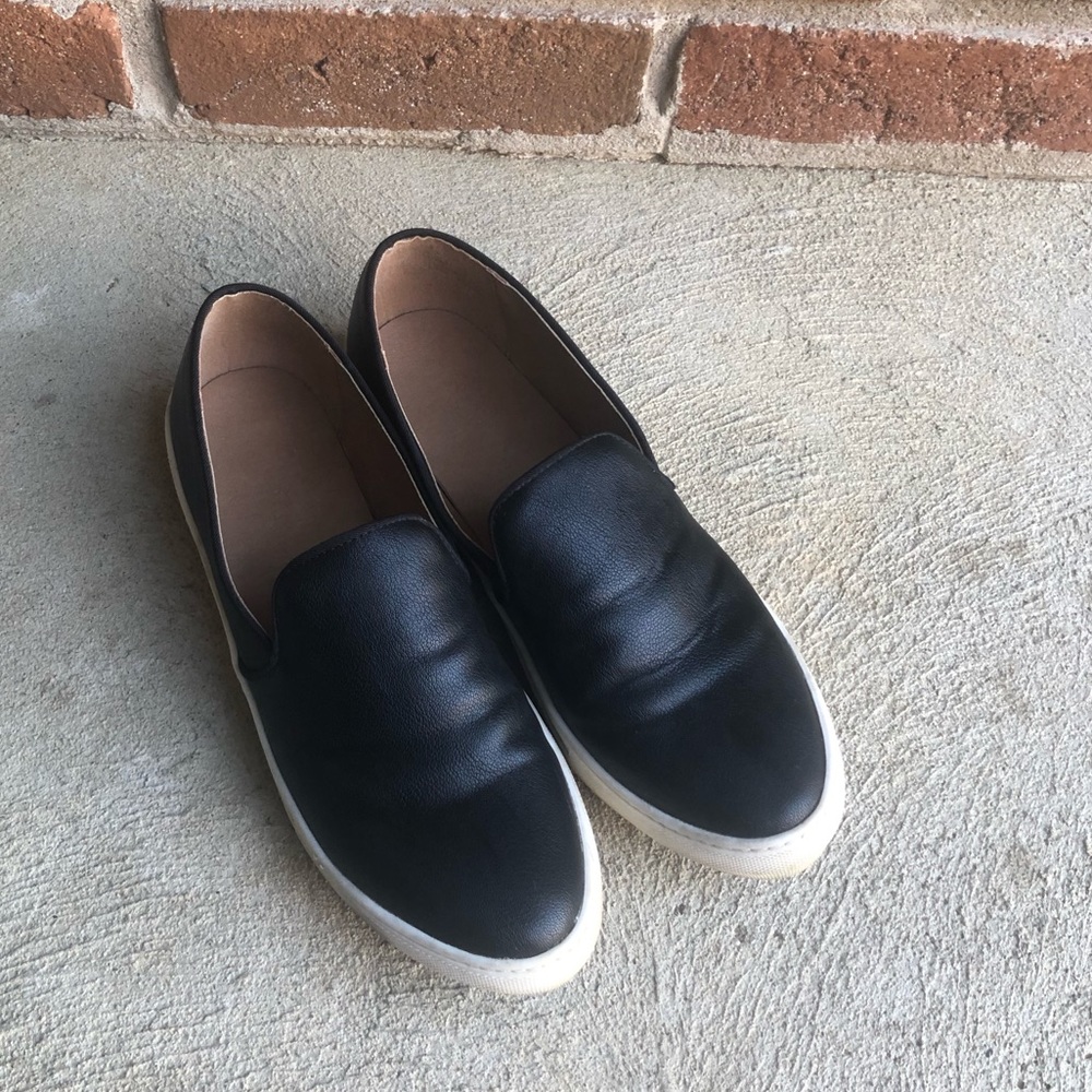 Women’s Nordstrom leather sneakers